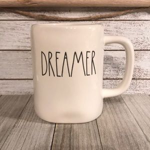 Rae Dunn “DREAMER” 20 oz Mug